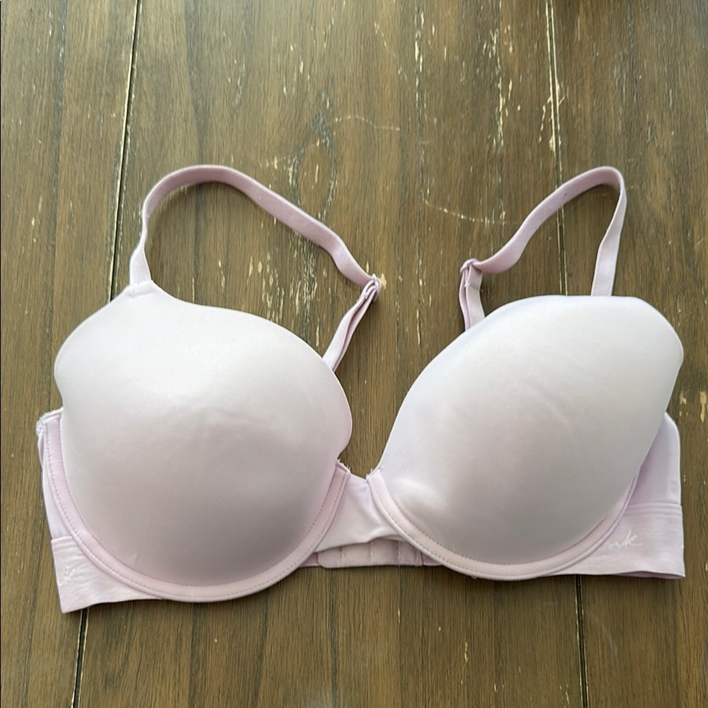PINK VS wear everywhere t-shirt lightly lined bra 36D*